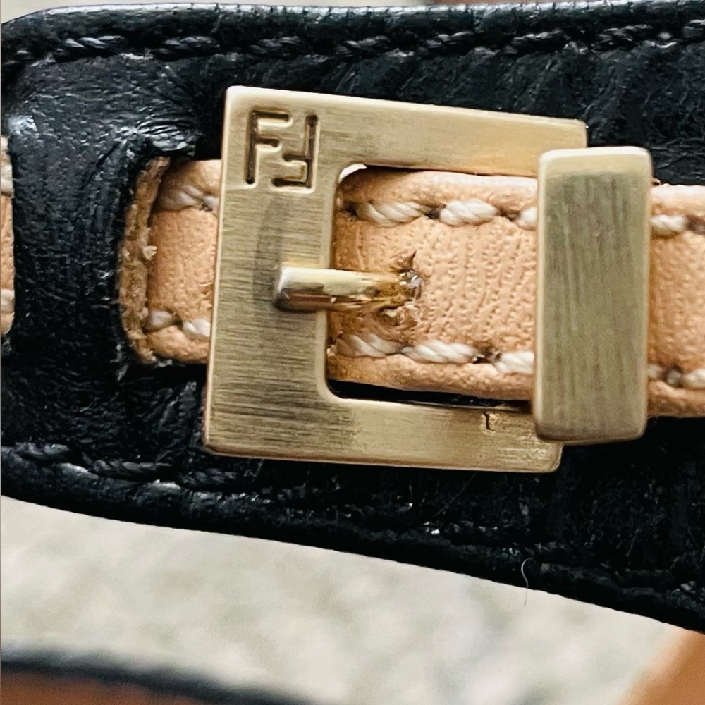FENDI Black / Cream Leather Heels With Cut - Out FENDI Logo Detail & Dust Bag - Picture 7 of 13